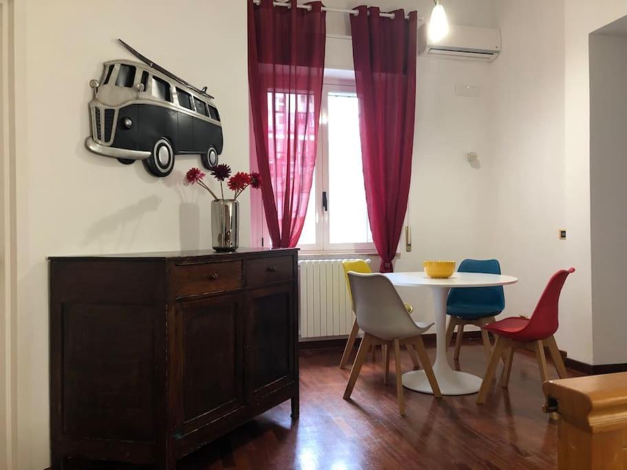 Bari For You - Guest House A 300Mt. Dal Mare Buitenkant foto